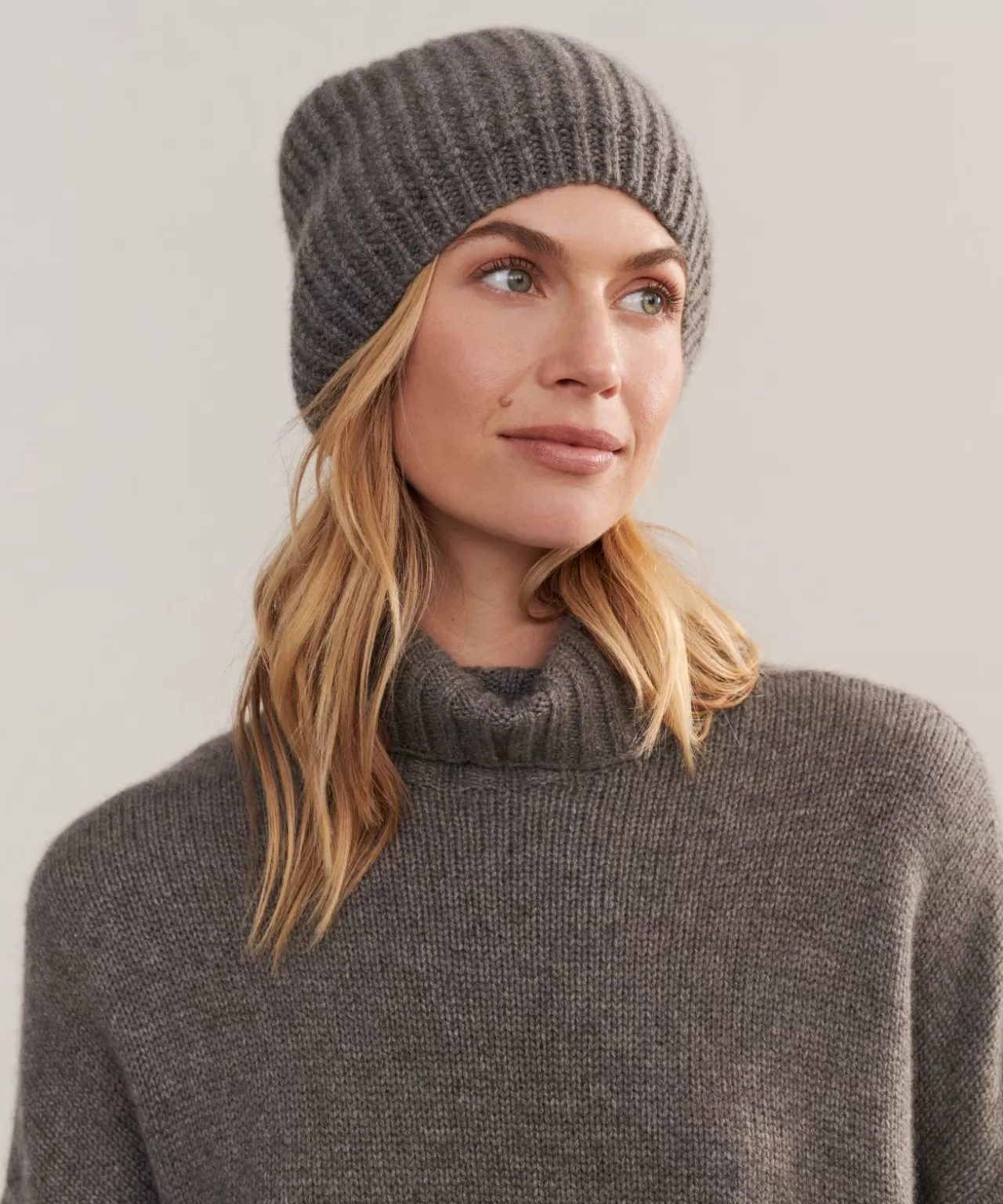cashmere_alpine_beanie_3.webp Jenni Kayne Cashmere Alpine Beanie