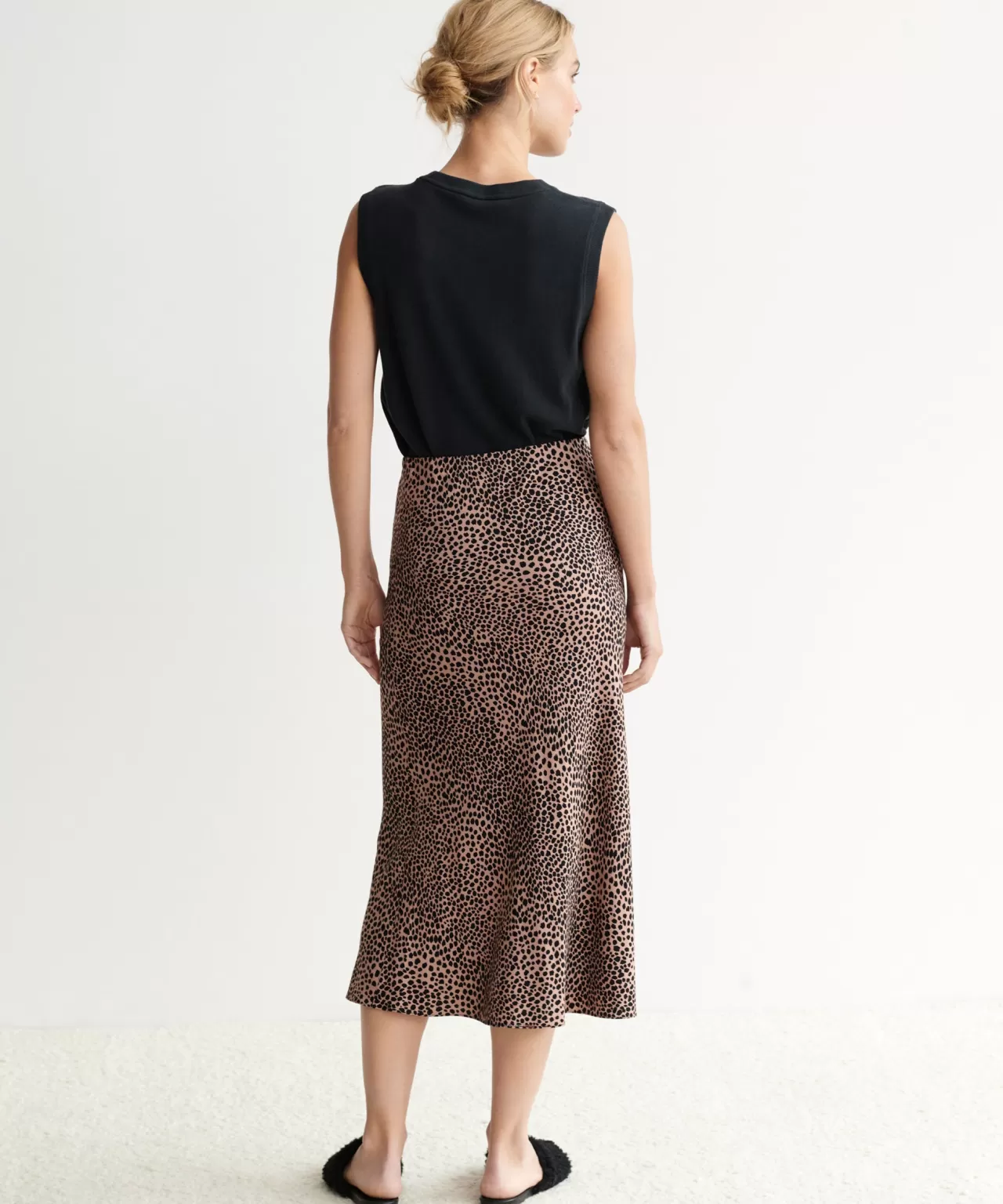 cheetah_slip_skirt_4.webp Jenni Kayne Cheetah Slip Skirt