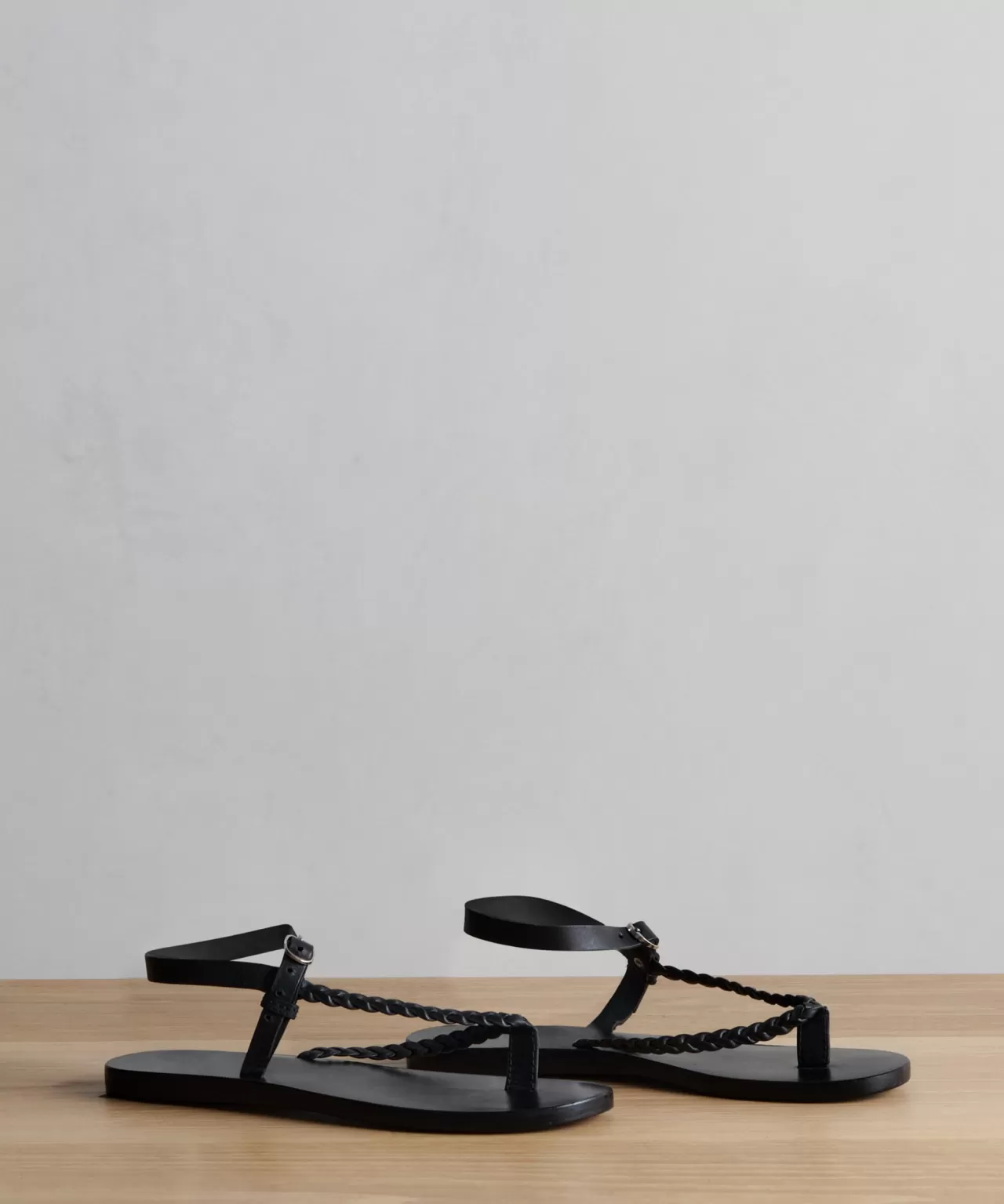 leather_mila_sandal_4-1.webp Jenni Kayne Leather Mila Sandal