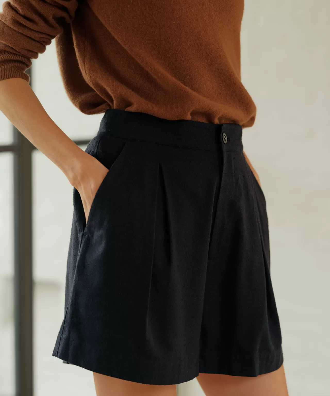 pleated_short_3.webp Jenni Kayne Pleated Short