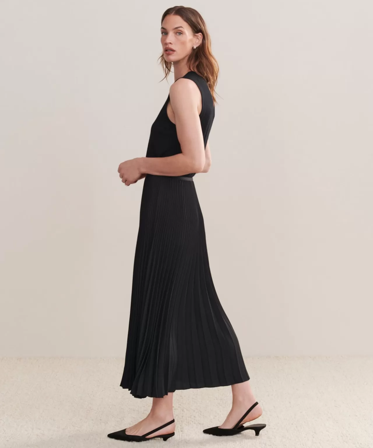 pleated_skirt_3-3.webp Jenni Kayne Pleated Skirt