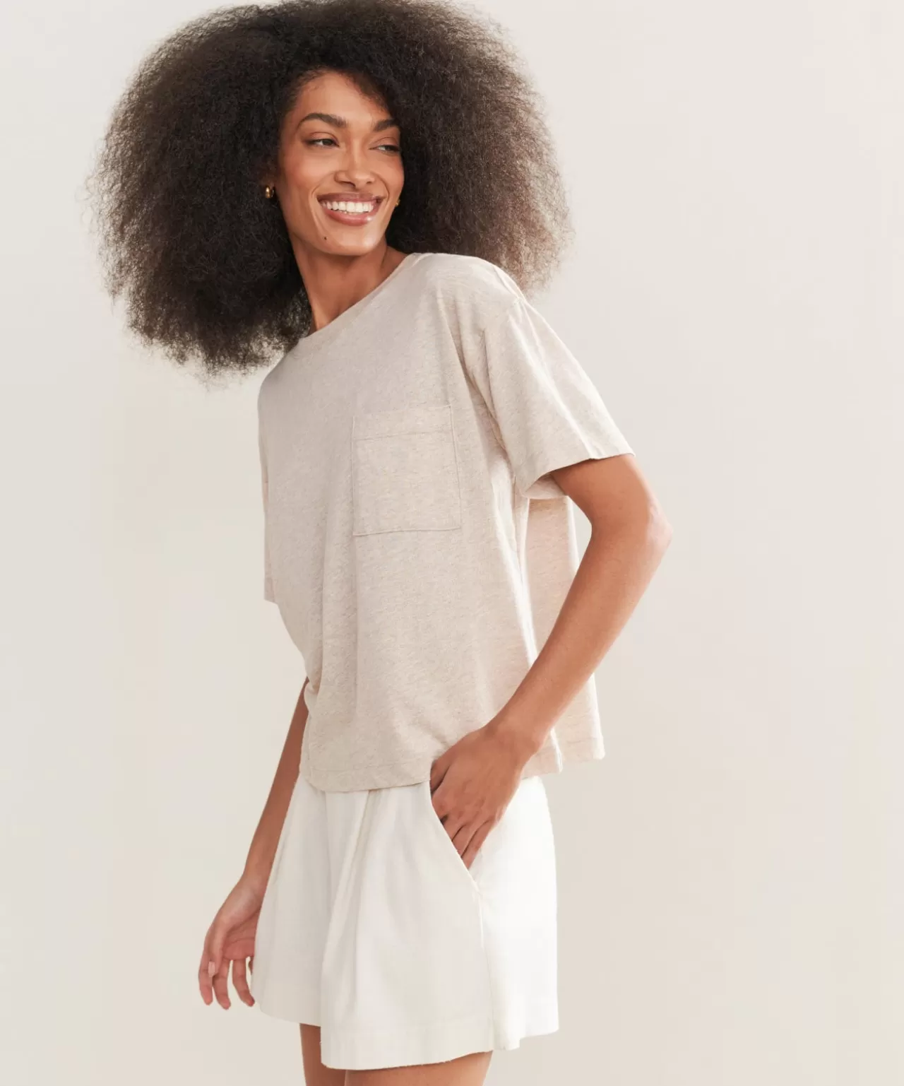 vintage_pocket_tee_3-5.webp Jenni Kayne Vintage Pocket Tee